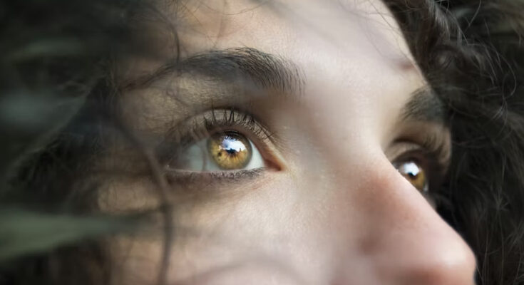 Ojos hazel